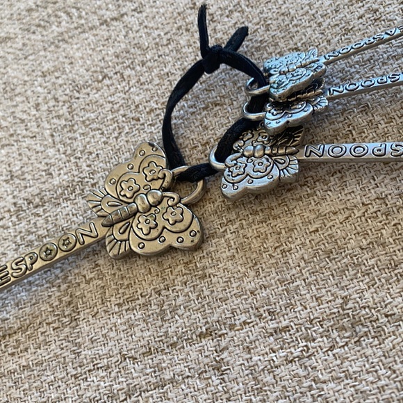 🪞 stainless steel engraved measuring spoon set butterfly spring - Picture 7 of 12